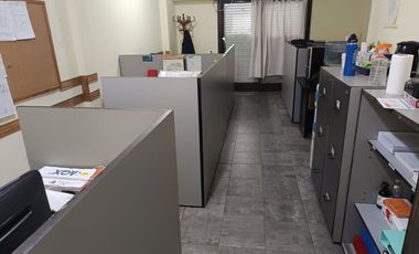 Venta 2 locales comerciales con 3 departamentos