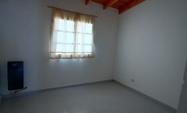 Departamento en Venta u$s 50.000 - William Davies al 2700, de 1 dormitorio en primer piso por escaleras
