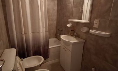 Departamento en Venta u$s 50.000 - William Davies al 2700, de 1 dormitorio en primer piso por escaleras