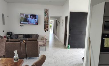 Casa campestre en Cerritos