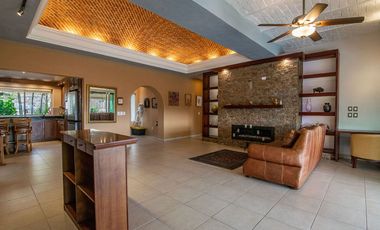 Espectacular casa recientemente remodelada, precio reducido en Mission Chulavista!