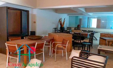 Vive el lujo frente al mar: departamento renovado con acceso directo a la playa en Playa Diamante