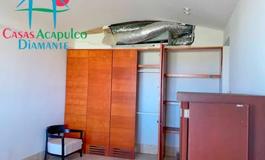 Vive el lujo frente al mar: departamento renovado con acceso directo a la playa en Playa Diamante
