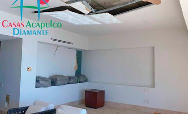 Vive el lujo frente al mar: departamento renovado con acceso directo a la playa en Playa Diamante