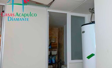 Vive el lujo frente al mar: departamento renovado con acceso directo a la playa en Playa Diamante