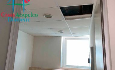 Vive el lujo frente al mar: departamento renovado con acceso directo a la playa en Playa Diamante