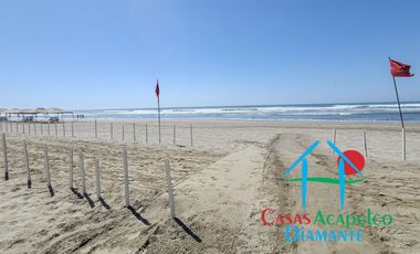 Vive el lujo frente al mar: departamento renovado con acceso directo a la playa en Playa Diamante