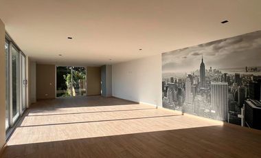 47856 Casa en venta en el sector Altos del Poblado, El Poblado, Medellin