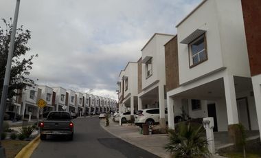 POR EL RELIZ  CASA EN RENTA DE 3 RECAMARAS EN FRACC PRIVADO