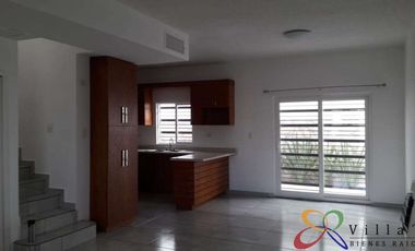 POR EL RELIZ  CASA EN RENTA DE 3 RECAMARAS EN FRACC PRIVADO