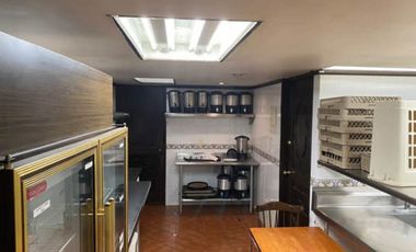 VENTA RESIDENCIA TERRAZA, BACÓN Y JARDÍN EN LOMAS QUEBRADAS CAS_5060 EL