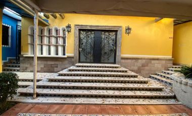 VENTA RESIDENCIA TERRAZA, BACÓN Y JARDÍN EN LOMAS QUEBRADAS CAS_5060 EL
