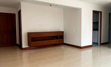 47864 Apartamento en arriendo en el sector La Abadia, Envigado