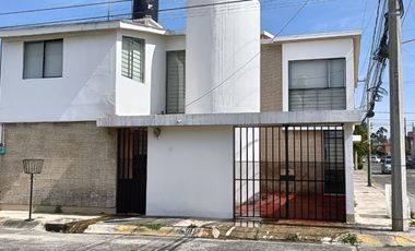 CASA EN VENTA EN LOS PASTORES, NAUCALPAN