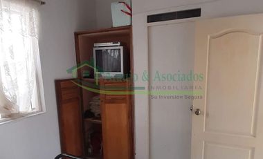 VENDEMOS CASA AMOBLADA DE UN PISO EN CONDOMINIO