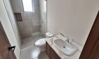 SE ARRIENDA CASA A ESTRENAR SECTOR DE TUMBACO CONJUNTO PRIVADO, TERRAZA