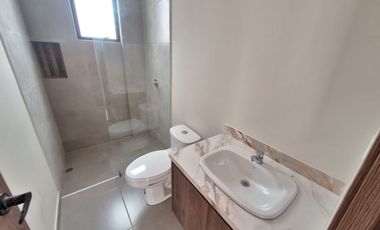 SE ARRIENDA CASA A ESTRENAR SECTOR DE TUMBACO CONJUNTO PRIVADO, TERRAZA