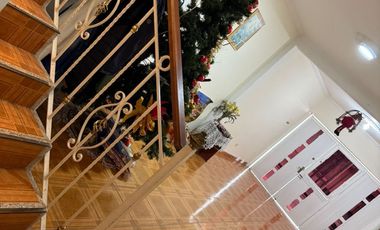 VENTA DE CASA BIFAMILIAR COLLAREJO CARTAGO