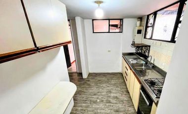 VENDO CASA EN LA FLORESTA