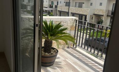 CASA EN RENTA LEON, GTO. CAPELLANIA RESIDENCIAL CERCA DE PUERTO INTERIOR