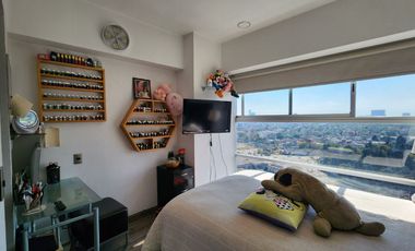 DEPA EN VENTA EN AV. SAN ANTONIO. EDIFICIO CON ALBERCA Y CANCHA DE PADEL