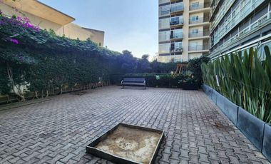 DEPA EN VENTA EN AV. SAN ANTONIO. EDIFICIO CON ALBERCA Y CANCHA DE PADEL