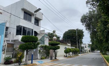 EN BLV. DE LAS MISIONES, SATÉLITE VENTA CON USO DE SUELO PARA CLÍNICA U OFICINAS