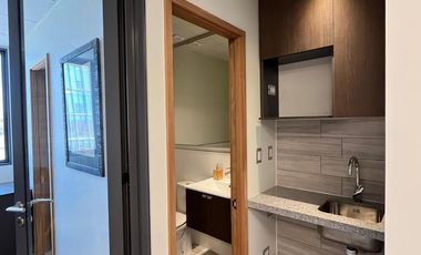 Bosques de Montemar amoblado, excelente oficina