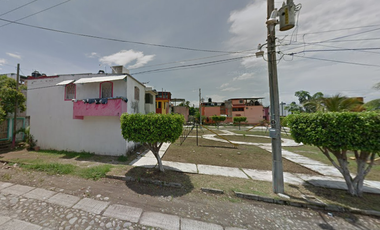 CASA EN TAPACHULA CHIAPAS FRACC RUISEÑORES REMATE BANCARIO SK02