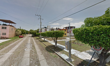 CASA EN TAPACHULA CHIAPAS FRACC RUISEÑORES REMATE BANCARIO SK02