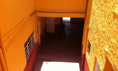 CASA muy espaciosa en excelente estado
