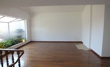 HERMOSA CASA