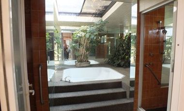 HERMOSA CASA
