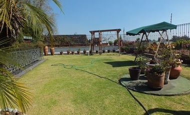 HERMOSA CASA
