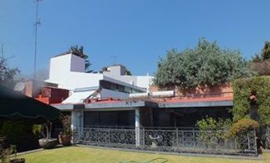HERMOSA CASA