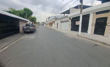 Venta casa de una planta  en la ciudadela la Fragata sur de  Guayaquil
