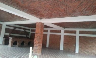 Propiedad en renta para escuela, centro de reuniones, está ubicado en lomas de Españita.