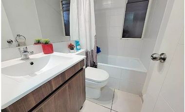 Gran Oportunidad!!! Hermosa casa en Condominio - 4D 3B - Buin