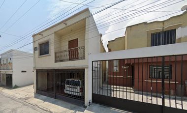 CASA EN SANTA CATARINA NUEVO LEON