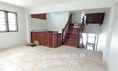 2-storey townhouse, 32 sq m., Nanthana Garden Village, Rangsit-Bang Phun, Soi Ban Klang 2/2, Rangsit-Pathum Thani Road, Tiwanon Road, Mueang Pathum Th