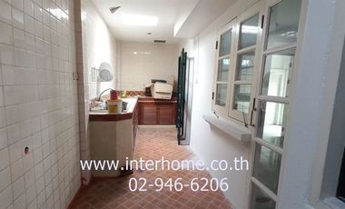 2-storey townhouse, 32 sq m., Nanthana Garden Village, Rangsit-Bang Phun, Soi Ban Klang 2/2, Rangsit-Pathum Thani Road, Tiwanon Road, Mueang Pathum Th