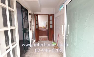 2-storey townhouse, 32 sq m., Nanthana Garden Village, Rangsit-Bang Phun, Soi Ban Klang 2/2, Rangsit-Pathum Thani Road, Tiwanon Road, Mueang Pathum Th
