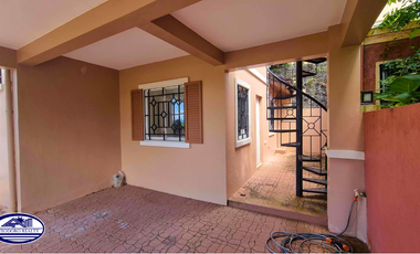 Spacious 6-Bedroom House & Lot