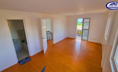 Spacious 6-Bedroom House & Lot