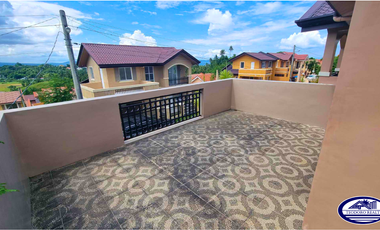 Spacious 6-Bedroom House & Lot