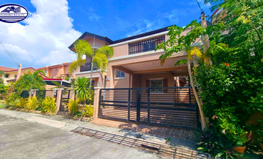 Spacious 6-Bedroom House & Lot