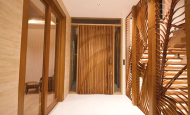 EXQUISITE LUXURY LIVING: 10-BEDROOM 10-CAR GARAGE GRAND ESTATE IN AYALA ALABANG VILLAGE