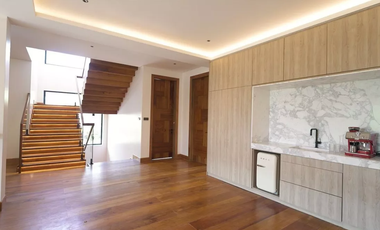 EXQUISITE LUXURY LIVING: 10-BEDROOM 10-CAR GARAGE GRAND ESTATE IN AYALA ALABANG VILLAGE