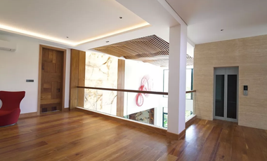 EXQUISITE LUXURY LIVING: 10-BEDROOM 10-CAR GARAGE GRAND ESTATE IN AYALA ALABANG VILLAGE