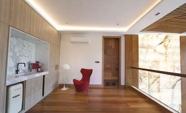 EXQUISITE LUXURY LIVING: 10-BEDROOM 10-CAR GARAGE GRAND ESTATE IN AYALA ALABANG VILLAGE